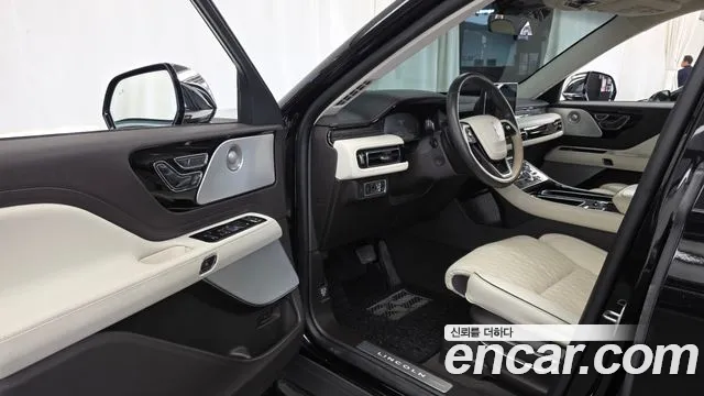 Lincoln Aviator 2020 thumb 10