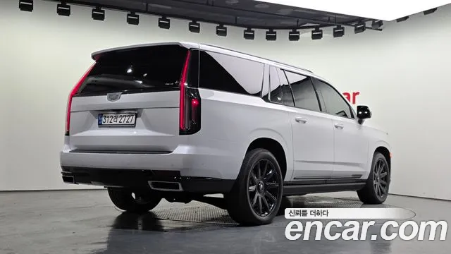 Cadillac Escalade 2021 thumb 2