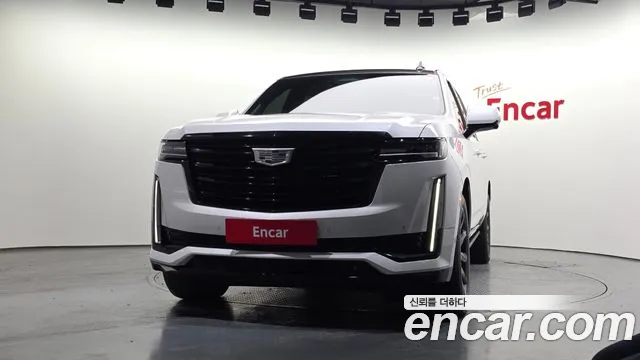 Cadillac Escalade 2021 thumb 3
