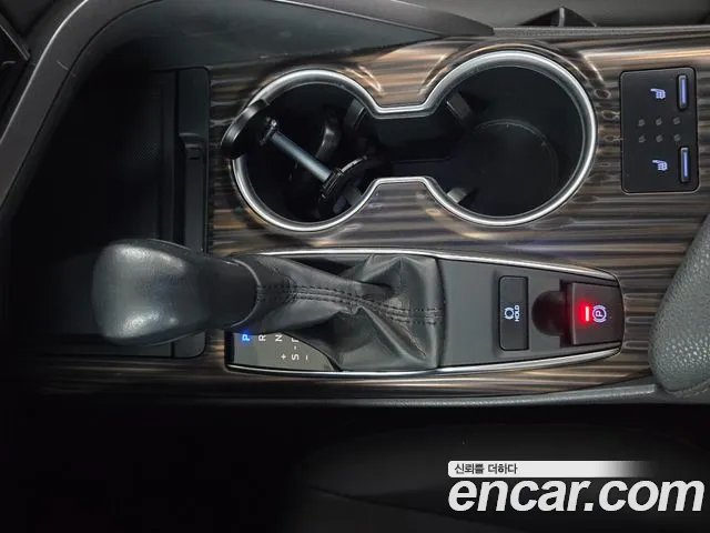 Toyota Camry 2019 thumb 9