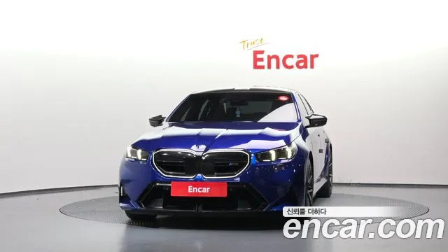 BMW M5 2025 thumb 3