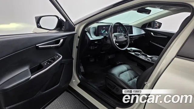 Kia EV6 2022 thumb 10