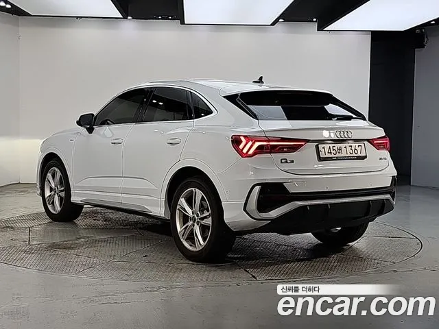 Audi Q3 2023 thumb 3