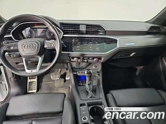 Audi Q3 2023 thumb 5
