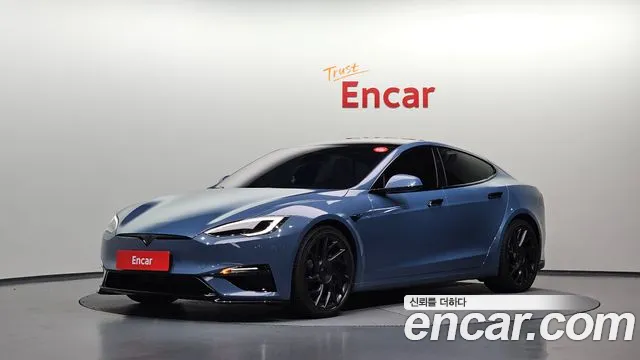 Tesla Model S 2026 thumb 12