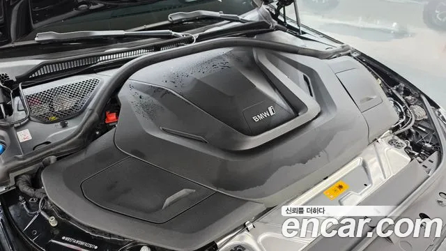 BMW i4 2023 thumb 6