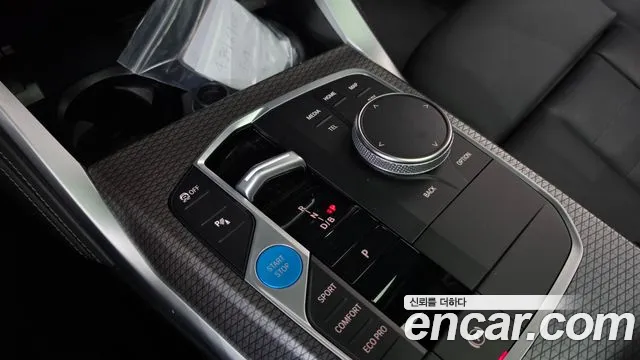 BMW i4 2023 thumb 9