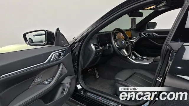 BMW i4 2023 thumb 10
