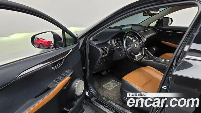 Lexus NX 2019 thumb 10