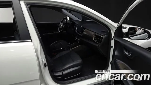 Kia Stonic 2019 thumb 11
