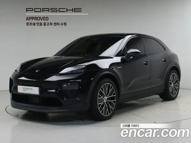 Porsche Macan 2025 thumb 11