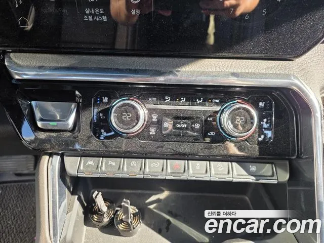 GMC Sierra 2023 thumb 10