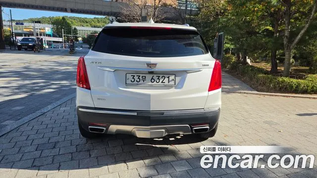 Cadillac XT5 2019 thumb 2
