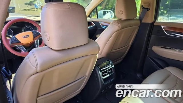 Cadillac XT5 2019 thumb 6
