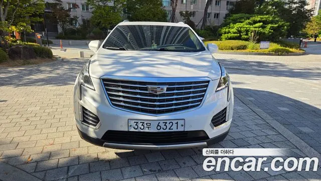 Cadillac XT5 2019 thumb 9