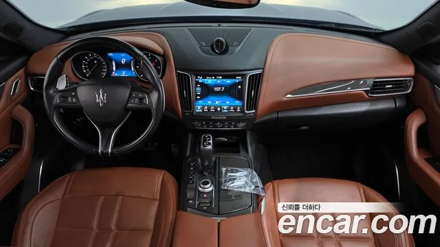 Maserati Levante 2019 thumb 7