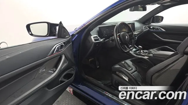 BMW M4 2025 thumb 10