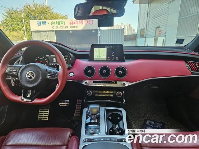 Kia Stinger 2019 thumb 7