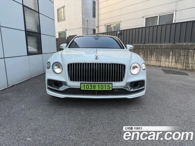 Bentley Flying Spur 2022 thumb 3