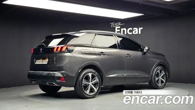 Peugeot 3008 2019 thumb 2
