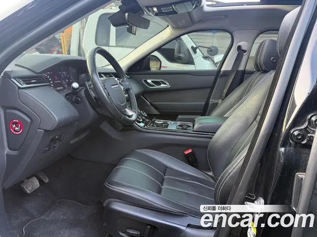 Land Rover Range Rover Velar 2019 thumb 7