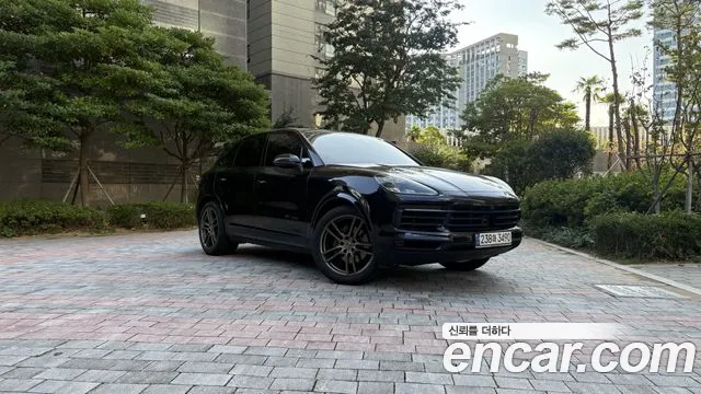 Porsche Cayenne 2021 thumb 11