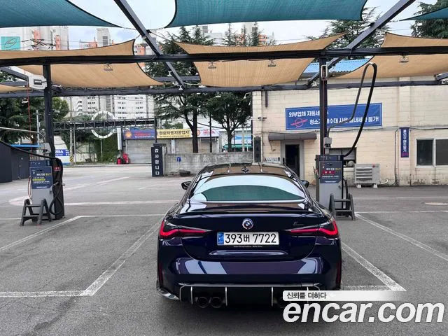 BMW M4 2021 thumb 4