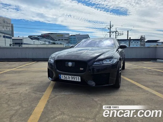 Jaguar XF 2019 thumb 3
