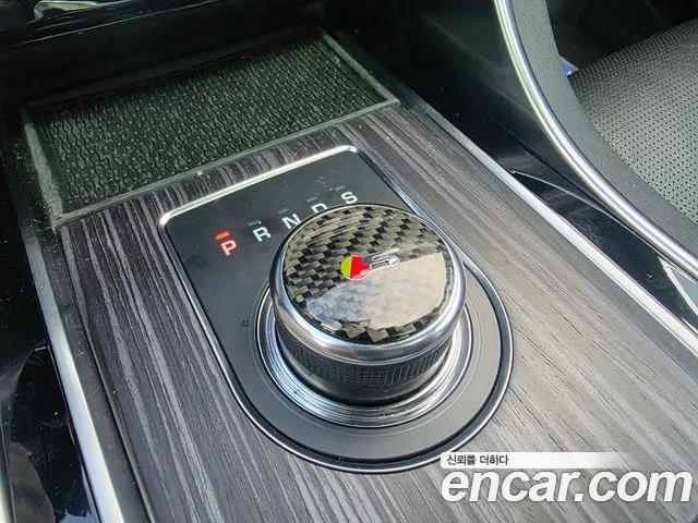 Jaguar XF 2019 thumb 9
