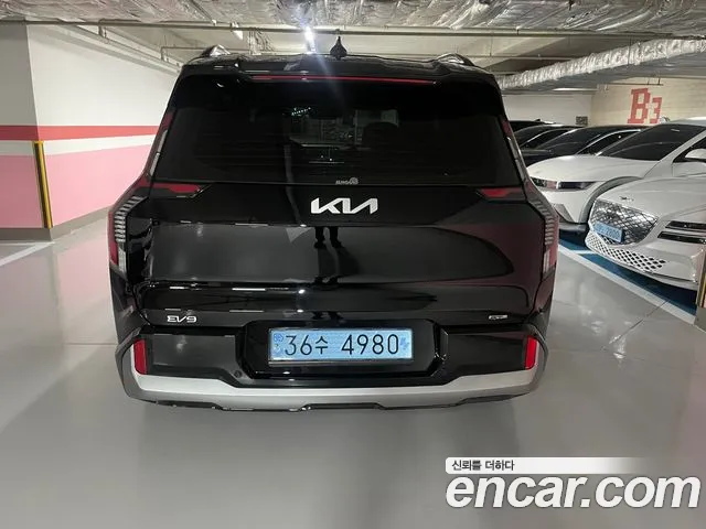 Kia EV9 2023 thumb 4