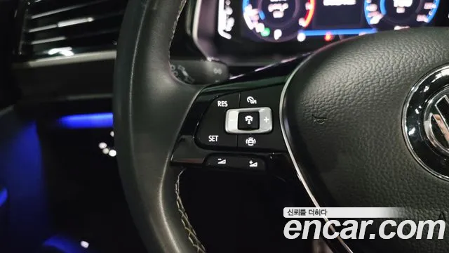 Volkswagen Jetta 2021 thumb 9