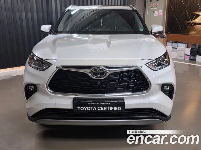 Toyota Highlander 2025 thumb 2