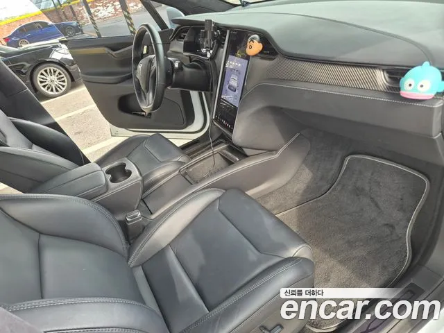 Tesla Model X 2019 thumb 7