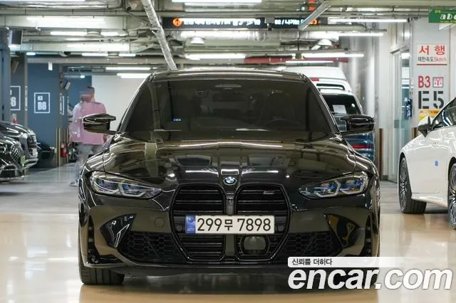 BMW M3 2023 thumb 3