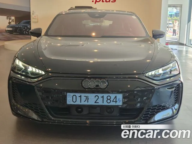 Audi RS e-tron GT 2025 thumb 3