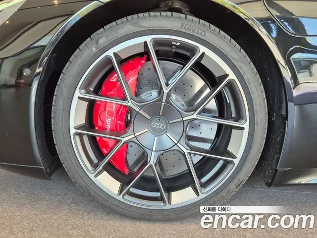 Audi RS e-tron GT 2025 thumb 5