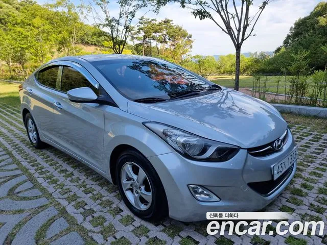 Hyundai Avante 2011 thumb 3
