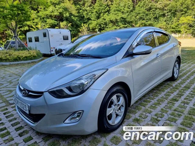 Hyundai Avante 2011 thumb 4