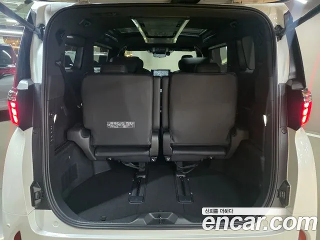 Toyota Alphard 2025 thumb 5