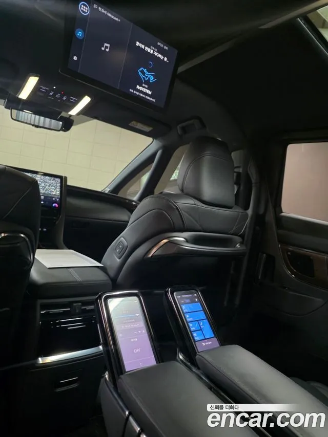 Toyota Alphard 2025 thumb 7