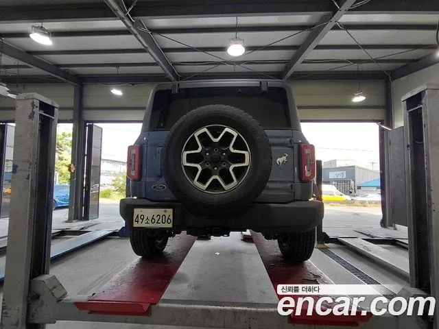 Ford Bronco 2023 thumb 3
