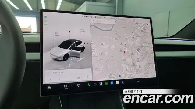 Tesla Model Y 2026 thumb 10