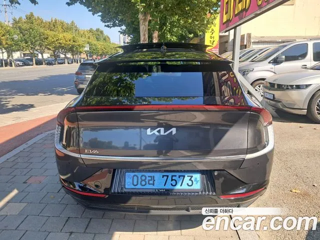 Kia EV6 2021 thumb 3