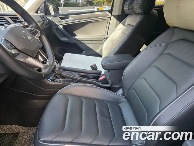 Volkswagen Tiguan 2022 thumb 6