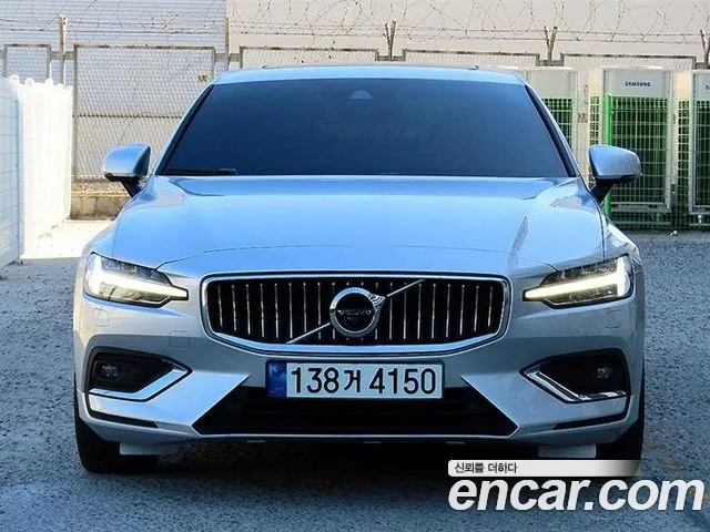 Volvo S60 2021 thumb 3