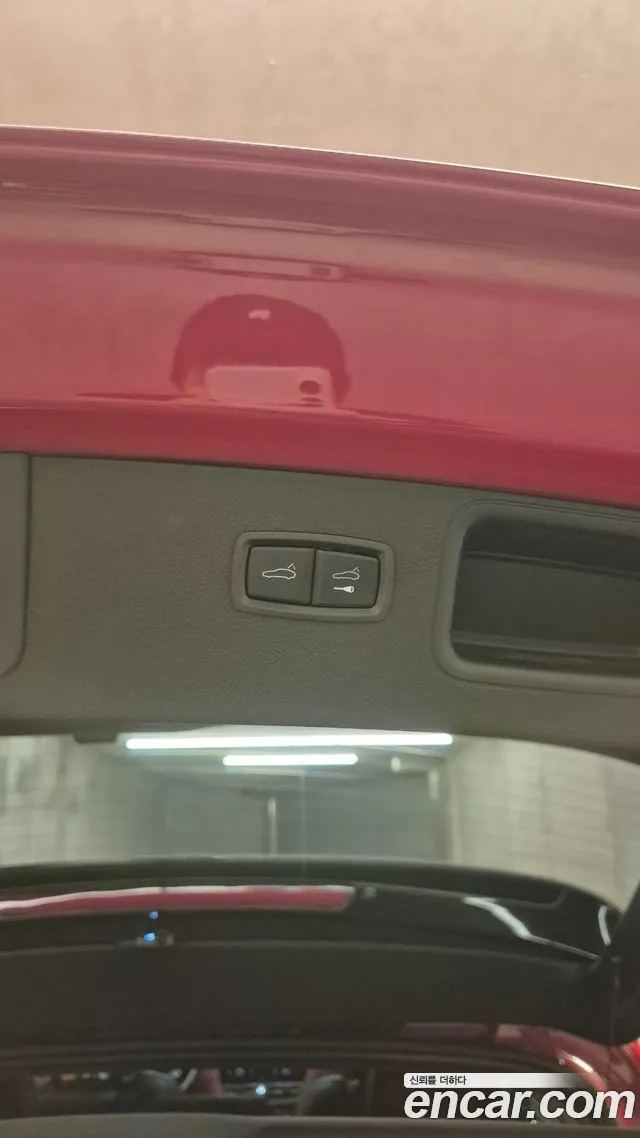Porsche Macan 2023 thumb 12