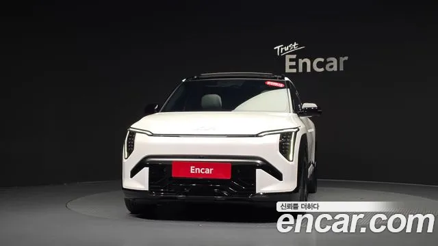 Kia EV3 2024 thumb 2