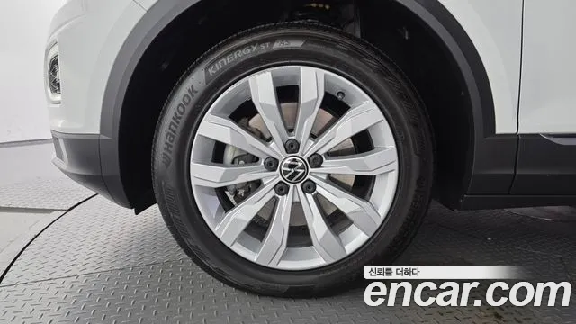Volkswagen T-Roc 2022 thumb 5