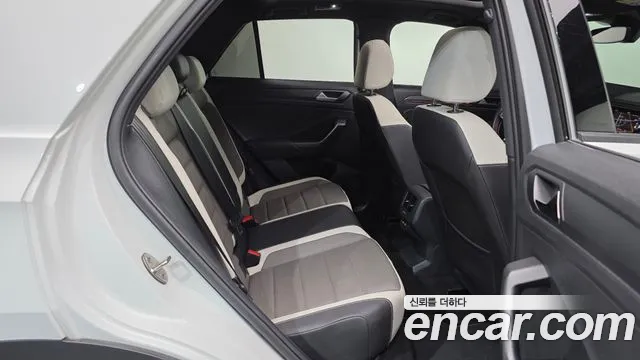 Volkswagen T-Roc 2022 thumb 12