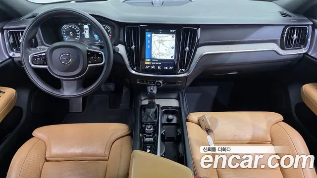 Volvo S60 2019 thumb 7